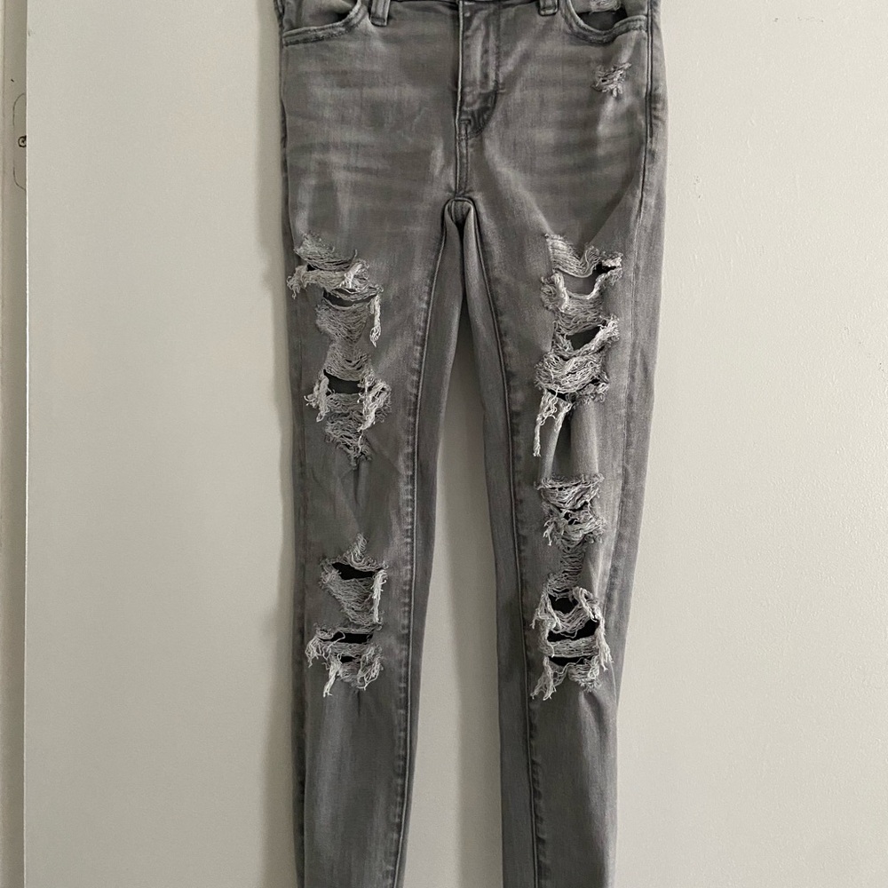 Gray Distressed Women's/Junior Jeans American Eagle 000 Short Next Level Stretch